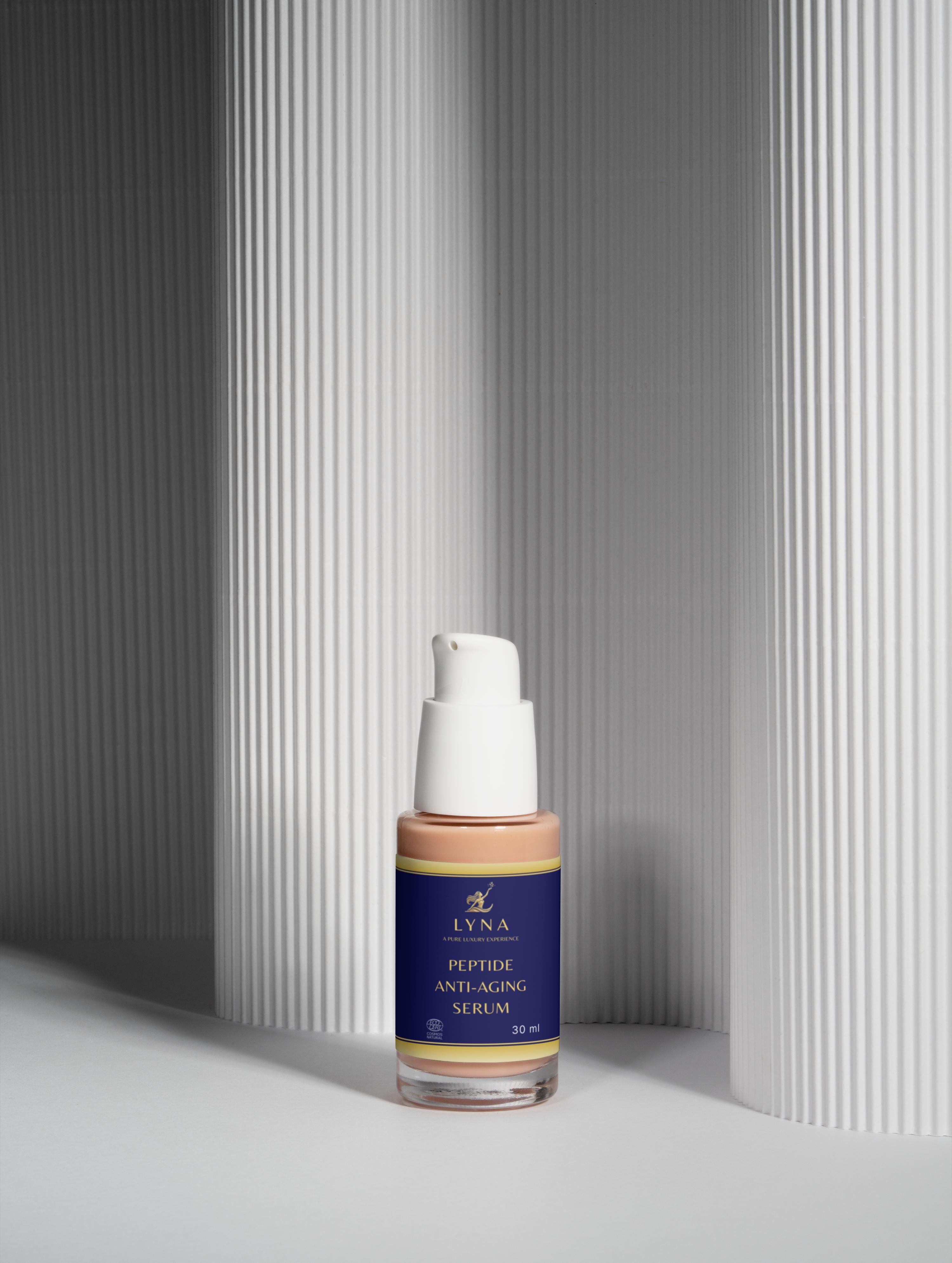 Ihoa silottava kasvojen seerumi